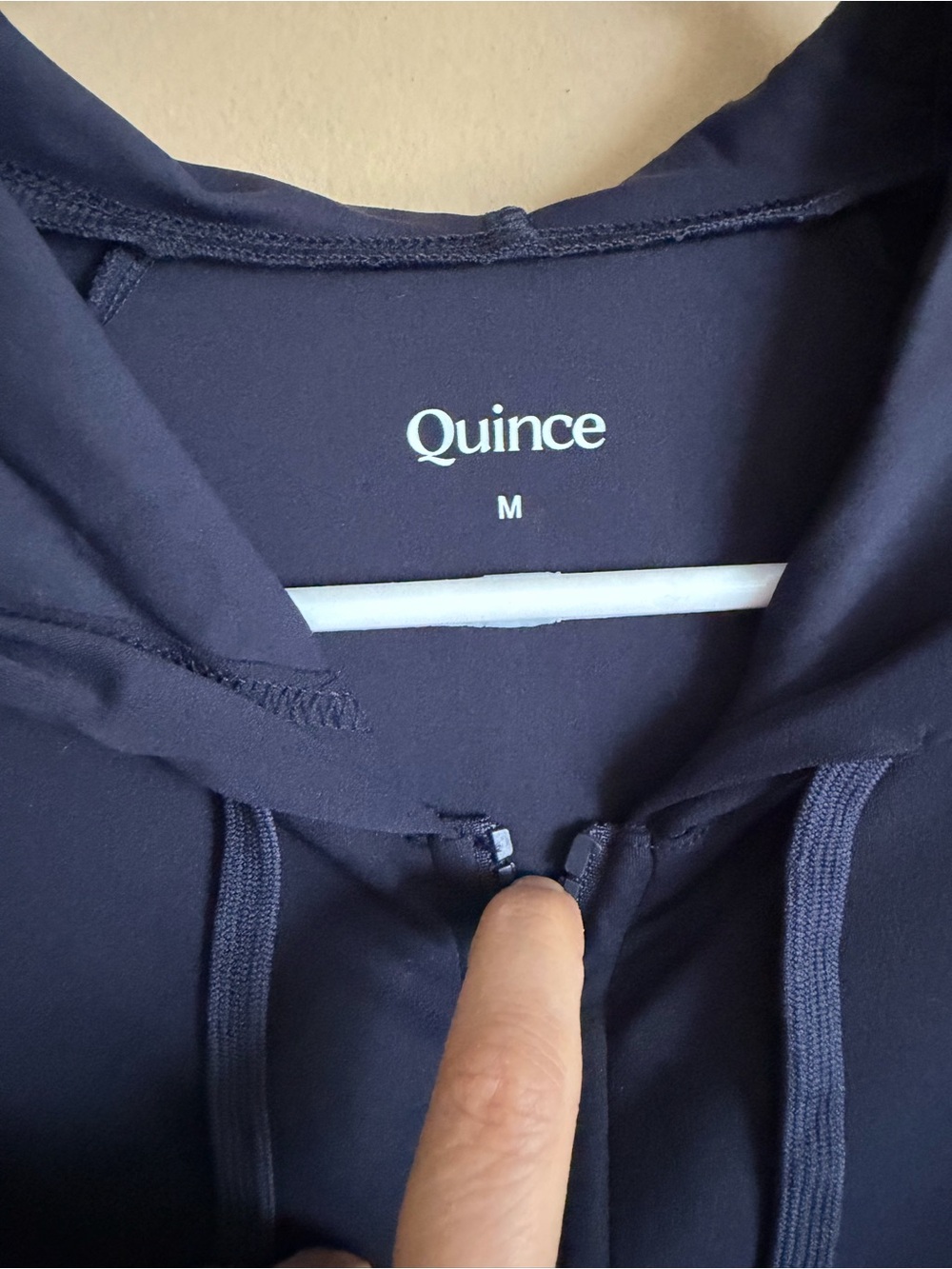 Quince Ultra-Form Hooded Crop Jacket in Deep Navy M - Picture 9 of 14
